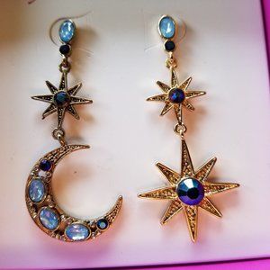 🌙🌠Betsey Johnson Celestial Stars & Moon Earrings - NWT&B🌠🌙